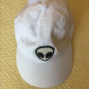 Alien hat